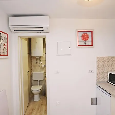 Appartement Nika Family - Basic Studio With External Terrace And Sea... Dubrovnik